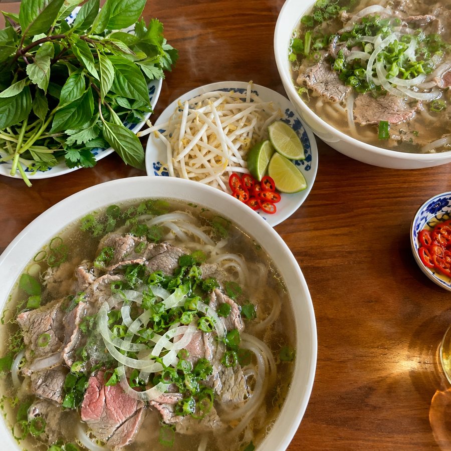 Hình bài mẫu cho quán phở ở Dallas